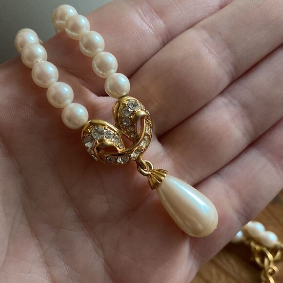 💛 Vintage Vendome Pearl & Rhinestone Necklace - Picture 6 of 6